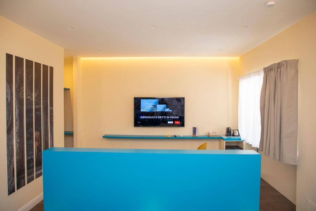 South Hands Luxury Rooms ナポリ エクステリア 写真