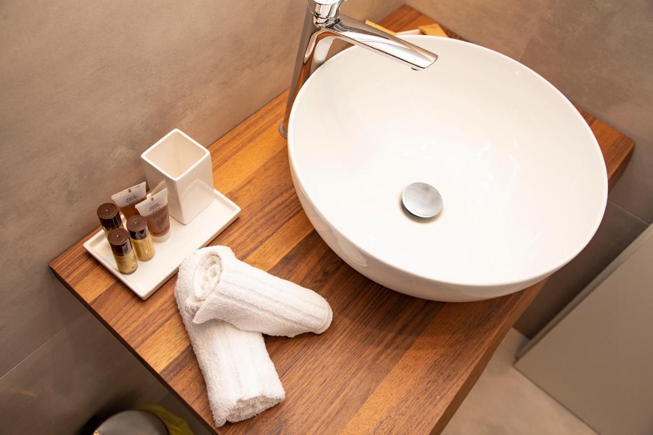 South Hands Luxury Rooms ナポリ エクステリア 写真